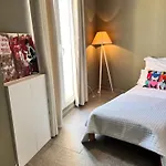 Casa de hóspedes Bed 4*