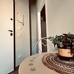 Konukevi Bed