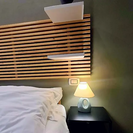 Konukevi Bed