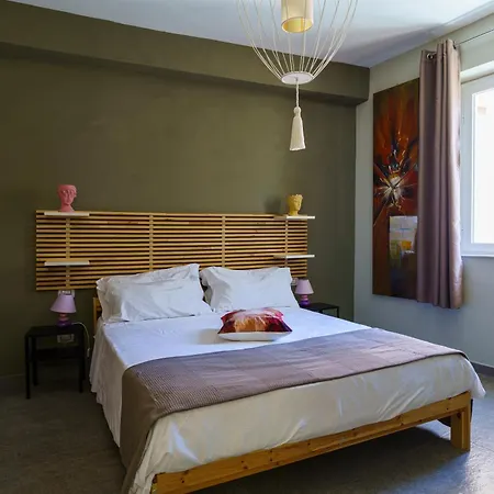 Agrigento Bed 4*
